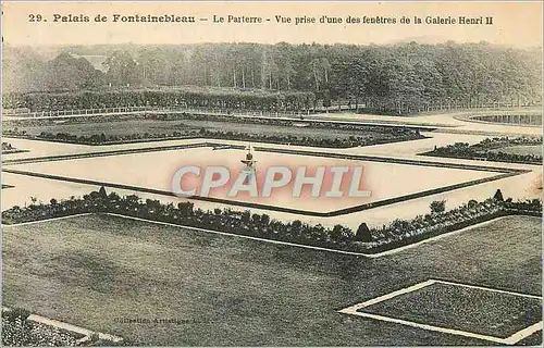 Cartes postales Palais de Fontainebleau Le Parterre Vue prise d une des fenetres de la Galerie Henri II