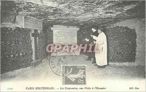 REPRO Paris Souterrain Les Catacombes une visite a l Ossuaire