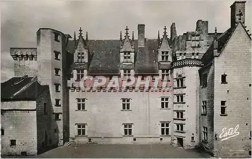 Moderne Karte Le Chateau de Montsoreau La cour interieure