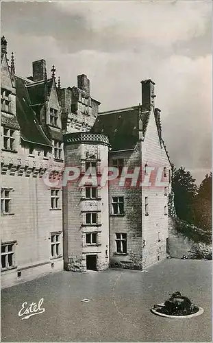 Cartes postales moderne Le Chateau de Montsoreau La Cour interieure et l Escalier Renaissance