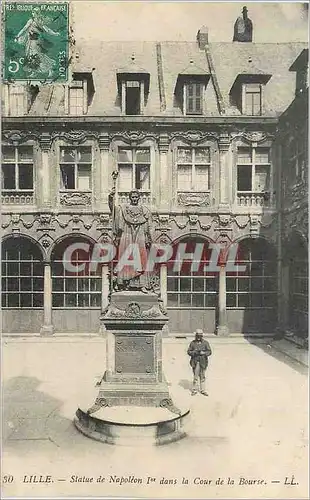 Ansichtskarte AK Lille Statue du Napoleon 1er dans la Cour de la Bourse