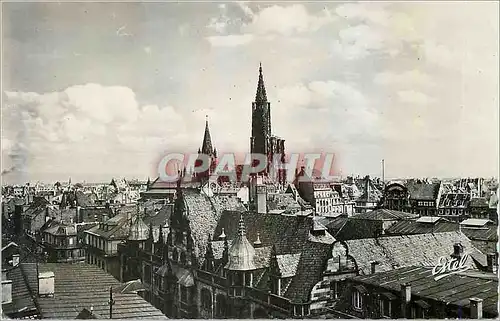 Cartes postales moderne Strasbourg Vue Generale la Cathedrale et le Temple Neuf