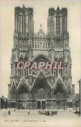 Cartes postales Reims La Cathedrale