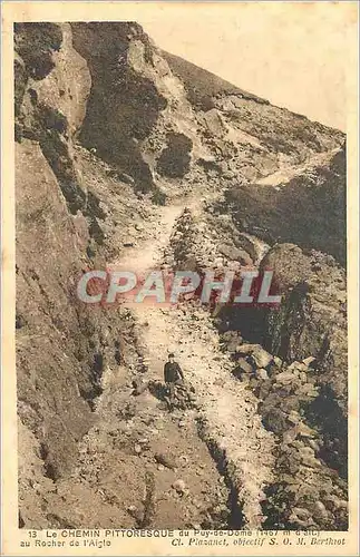 Cartes postales Le Chemin Pittoresque du Puy de Dome (1467 m d'Alt) au Rocher de l'Aigle