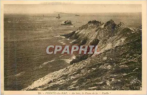 Ansichtskarte AK Pointe du Raz au Loin le Phare de la Vieille