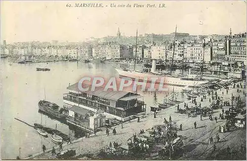 Ansichtskarte AK Marseille un Coin du Vieux Port Bateaux