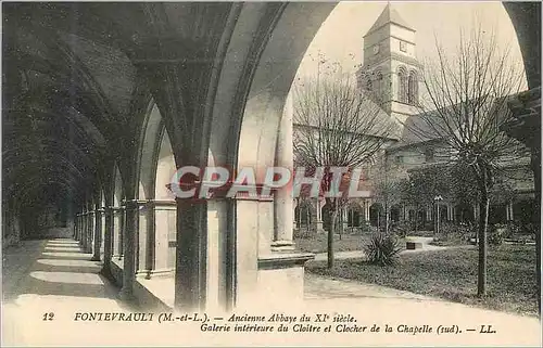 Cartes postales Fontevrault (M et L) Ancienne Abbaye du XIe Siecle Galerie Interieur du Cloitre et Clocher de la