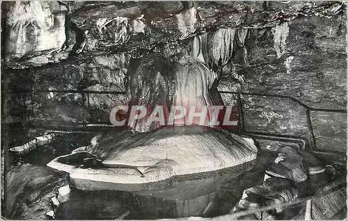 Cartes postales moderne Les Grottes de la Balme (Isere) La Grande Fontaine