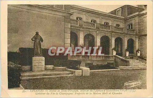 Cartes postales Epernay Statue de Dom Perignon Cellerier d'Abbaye d'Hauvilliers (1638 1715)
