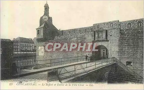 Cartes postales Concarneau Le Beffroi et l'Entree de la Ville Close