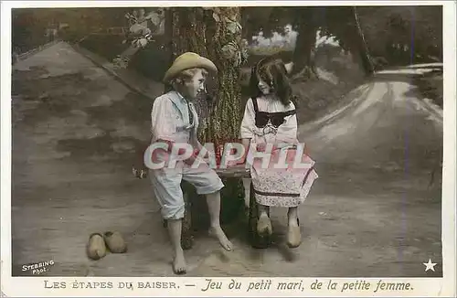 Cartes postales Les etapes du baisier jeu du petit mari de la petite femme Enfants