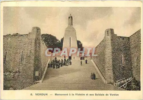 Cartes postales 8 verdun monument a la victoire et aux soldats de verdun