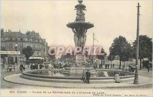 Cartes postales 200 reims place de la republique et l avenue de laon