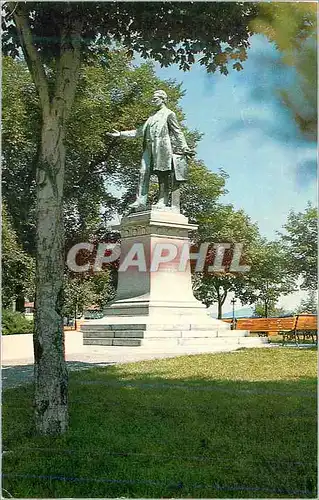 Cartes postales moderne Quebec Monument Jacques Cartier