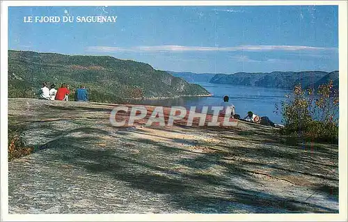 Cartes postales moderne Le Fjord du Saguenay Paysage de Mysteres et d'Inconnus le Fjord Enchante ses Visiteurs tant par