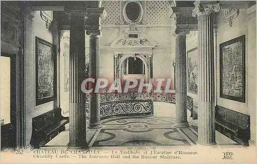 Cartes postales Chateau de Chantilly Le Vestibule et l'Escalier d'Honneur