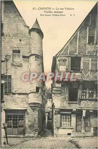 Ansichtskarte AK Chinon La Rue Voltaire Vieilles Maisons