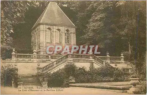Cartes postales Sevres Ecole Normale Superieure La Cour d'Honneur et Le Pavillon Lulli