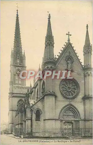 Cartes postales La Delivrande (Calvados) La Basilique Le Portail