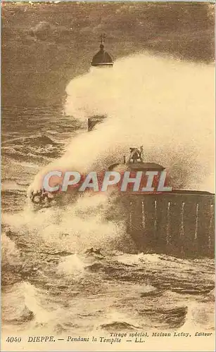 Cartes postales Dieppe Pendant la Tempete