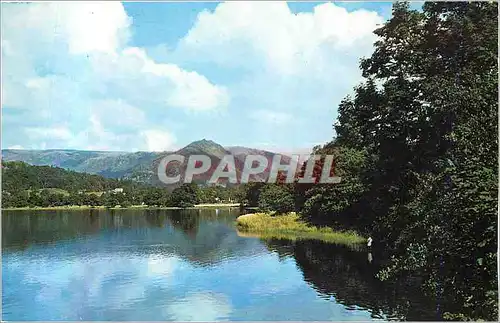 Cartes postales moderne Grasmere Lake and Helm Crag