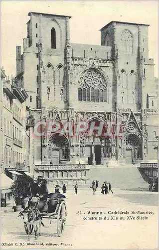 Ansichtskarte AK Vienne Cathedrale St Maurice Construite du XIe au XVe Siecle Voiture a Ane Donkey