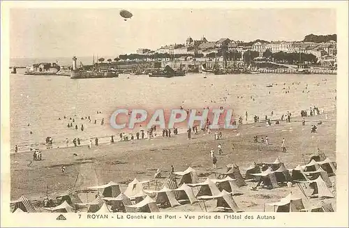 Ansichtskarte AK Royan la Conche et le Port Vue Prise de l'Hotel des Autans Dirigeable Zepplein