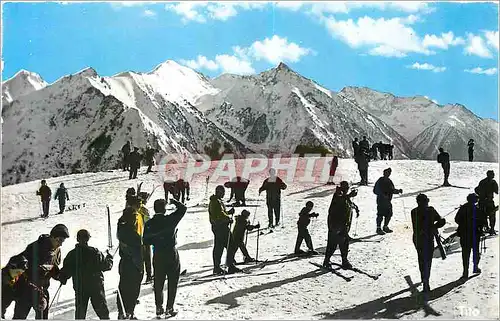 Cartes postales moderne Vallee d'Aure Saint Lary (835m) les Pics du Midi de Cap de Mont Ski