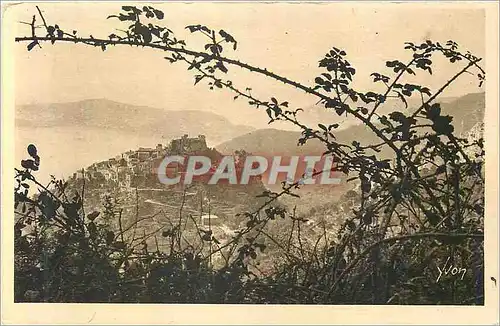 Cartes postales Eze (Alpes Maritimes)le Village vu a Travers les Muriers Cote d'Azur la Douce France