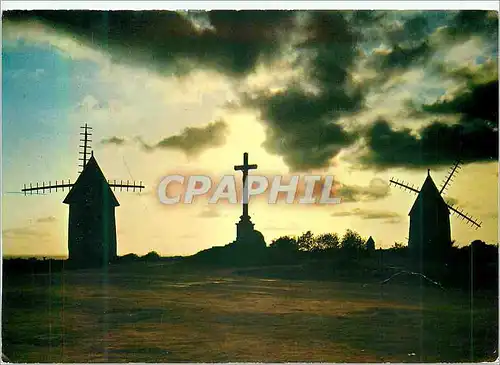 Moderne Karte Le Mont des Alouettes (231 m) Pres les Herbiers (Vendee) Au Sommet Le Calvaire Les Moulins