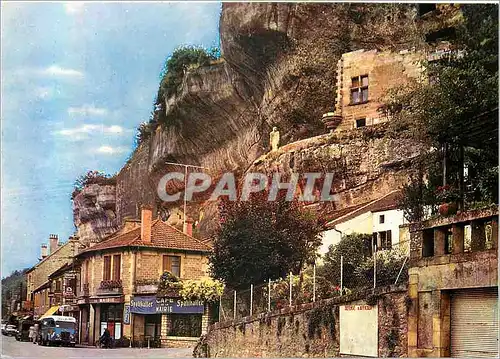 Cartes postales Les Eyzies (Dordogne) Capitole de la Prehistoire Musee prehistorique Les Falaises
