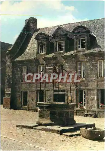 Cartes postales moderne Locronan (Sud Finistere) Maison Renaissance (XVIe et XVIIe S) avec le vieux Puits