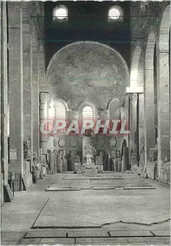 Cartes postales moderne Vienne Ancienne Basilique Saint Pierre (Musee Lapidaire) Interieur et Abside