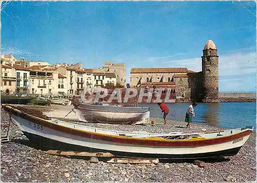 Moderne Karte Collioure La Rade et l'Eglise Bateaux