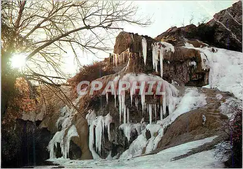 Cartes postales moderne Environs de Guillestre Les Hautes Alpes La Fontaine Petrifiante de Reotier
