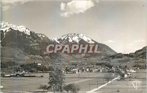 Cartes postales moderne Faverges (Haute Savoie) Vue Generale avec le Mont Belle Etoile et le Col de Tamie