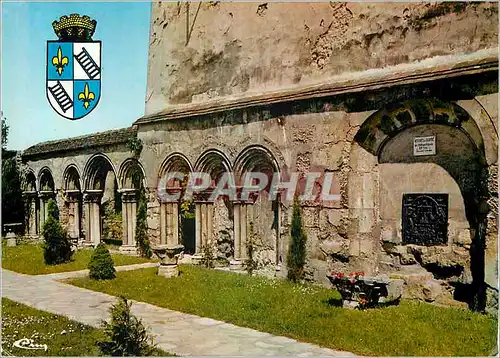 Cartes postales moderne Chelles (S et M) Vestiges du Cloitre de l'Abbaye Royale (XVIe S)