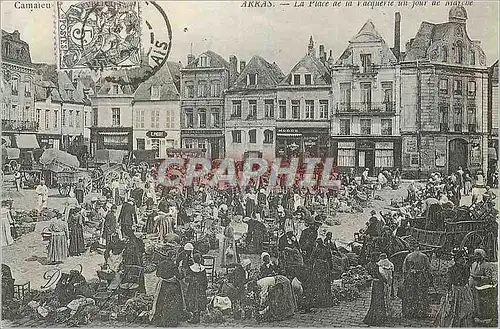 REPRO Arras La Place de la Vacquerie un jour de Marche