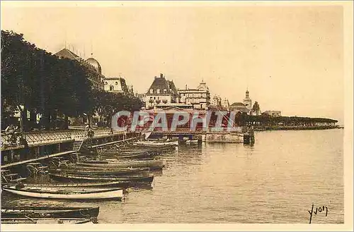 Cartes postales Evian les Bains (Hte Savoie) Le Port et les Batiments de la Douane