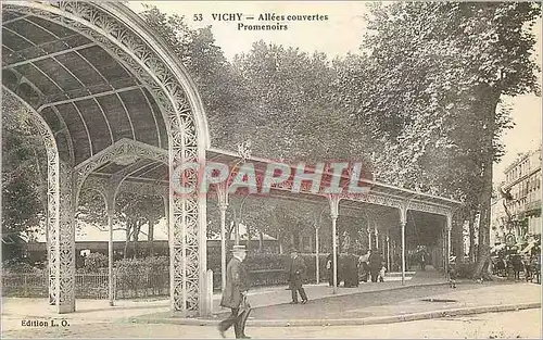 Cartes postales Vichy Allees Couvertes Promenoirs