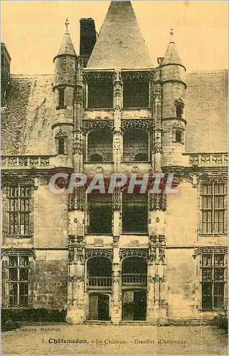 Ansichtskarte AK Chateaudun Le Chateau Escalier d'Honneur