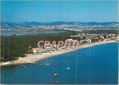 Cartes postales Hyeres les Palmiers Lumiere et Beaute de la Cote d'Azur La Plage de la Capte