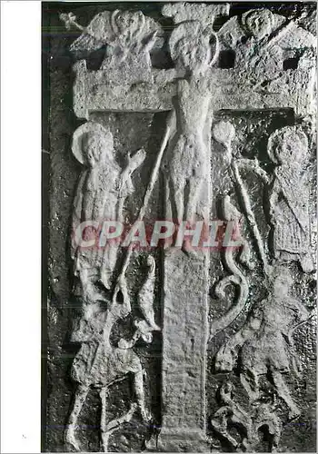 Cartes postales moderne Romsey Abbey Hampshire Carved Panel of the Crucifixion This carved Panel with Gilt Background is