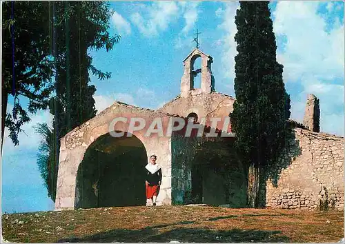 Cartes postales moderne les Belles Images de Provence Eygalieres Mireille a la Chapelle Saint Sixte