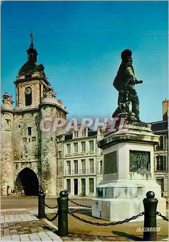 Cartes postales moderne La Rochelle (Charente Maritime) La Grosse Horloge et la Staute de l'Amiral Duperre