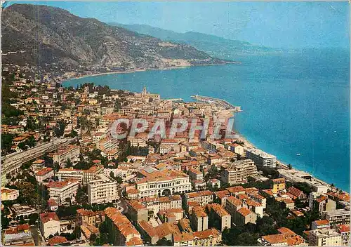 Cartes postales moderne Menton (A M) Les Sites Merveilleux de la Cote d'Azur Vue Aerienne sur la Ville La Fontaine et la