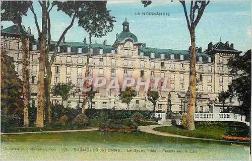 Cartes postales Bagnoles de l'Orne le Grand Hotel Facade sur le Lac