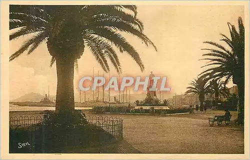 Cartes postales Cannes du Boulevard de la Croisette au Massif de L'Esterel