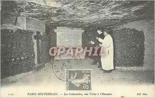 REPRO Paris Souterrain les Catacombes une Visite a l'Ossuaire