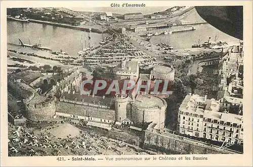 Ansichtskarte AK Cote d'Emeraude Saint Malo Vue panoramique sur le ch�teau et les bassins